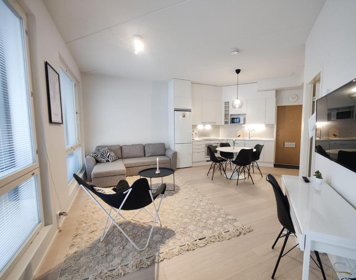 Peaceful Nordic Home For 5 / Near City And Airport Helsinki Eksteriør billede
